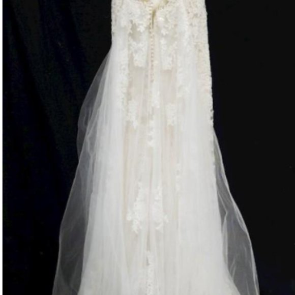 Ivory & Light Gold Dennis Basso Gown Designed for Kleinfeld - Picture 9 of 17